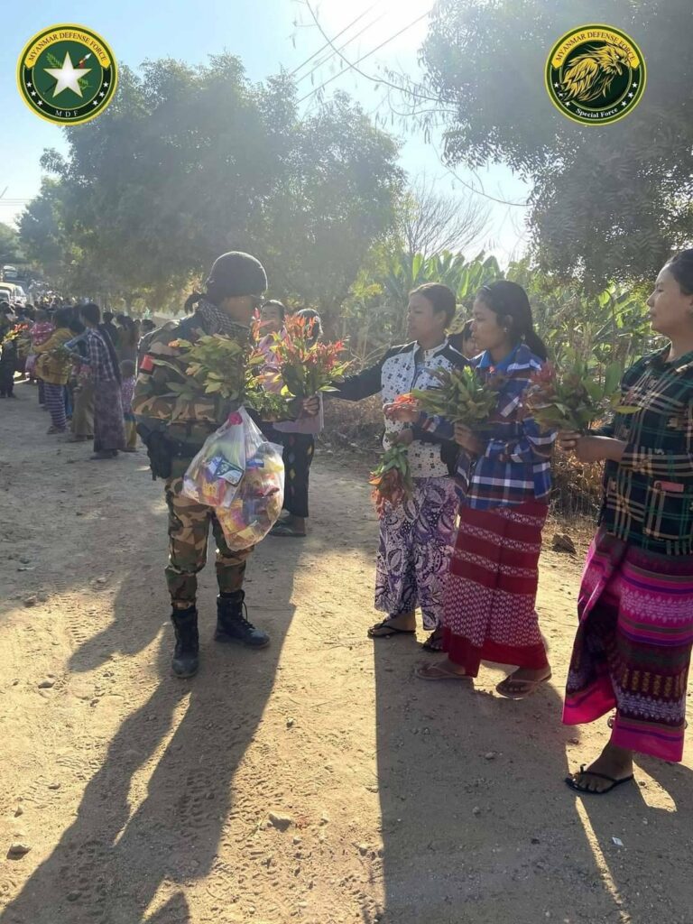 ဓာတ်ပုံ - MDF-ဗဟိုပြန်ကြားရေးကော်မတီ