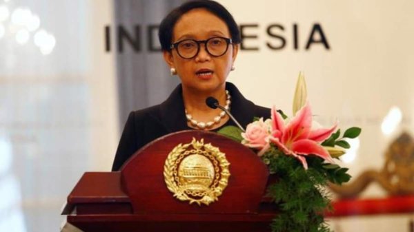 အင်ဒိုနီးရှားနိုင်ငံခြားရေးဝန်ကြီး ရက်နိုမာဆူဒီ