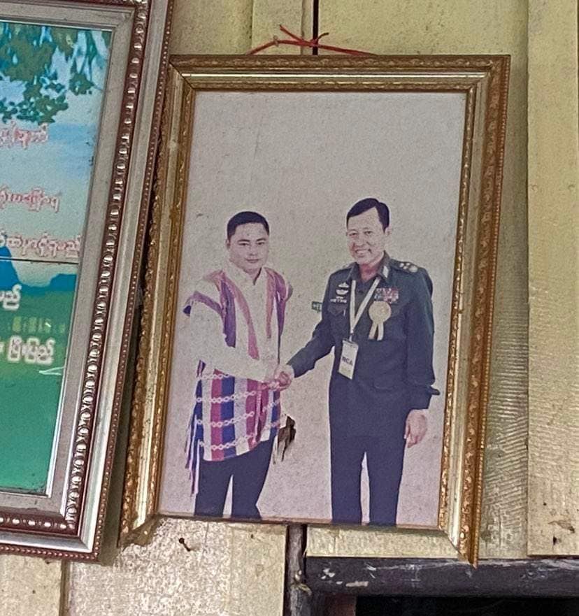 ဘုရားသုံးဆူရှိ DKBA တပ်မှူး ဗိုလ်မှူးကြီး စောအေဝမ်း၏ နေအိမ်ကို စစ်ကောင်စီ ဗုံးကြဲတိုက်ခိုက် ၊ နေအိမ်ပျက်စီးပြီး ၂ ဦးထိခိုက်