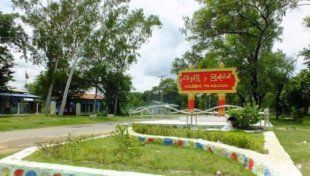 (မန္တလေးတိုင်း၊ ငါန်းဇွန်မြို့အဝင်တစ်နေရာကို တွေ့ရစဉ်။ဓာတ်ပုံ - CJ)
