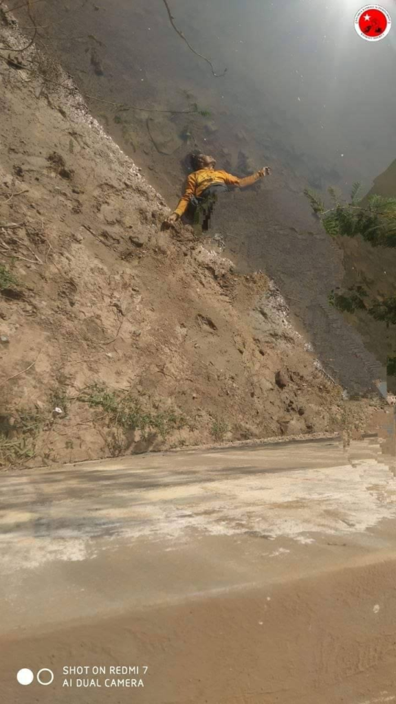 (သေဆုံးခဲသည့် စစ်ကောင်စီနှင့် ပျူစောထီးတပ်ဖွဲ့ဝင်များအား တွေ့ရစဥ်၊ ဓာတ်ပုံ - ကျွန်းလှ ကန့်ဘလူ တက်ကြွလှုပ်ရှားသူများအဖွဲ့ -ကန့်ဘလူခရိုင်)