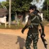 (ရေးဘီးလူးအဖွဲ့ခေါင်းဆောင်အား တွေ့ရစဉ်)