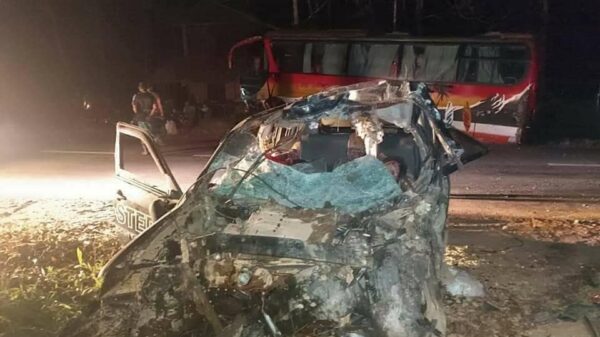 (ယာဥ်တိုက်မှုဖြစ်ပွားပြီး​နောက်မြင်ကွင်း။ ဓါတ်ပုံ-CJ)