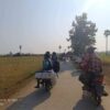 ပြည်သူများထွက်ပြေးတိမ်းရှောင်နေရစဥ်၊ ဓာတ်ပုံ-ဗိုလ်ထွဋ်ခေါင်