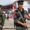 မိုင်ဂျာယန်တွင် တွေ့ရသော KIA တပ်သားနှစ်ဦးအား တွေ့ရစဉ်၊ ဓာတ်ပုံ - AFP