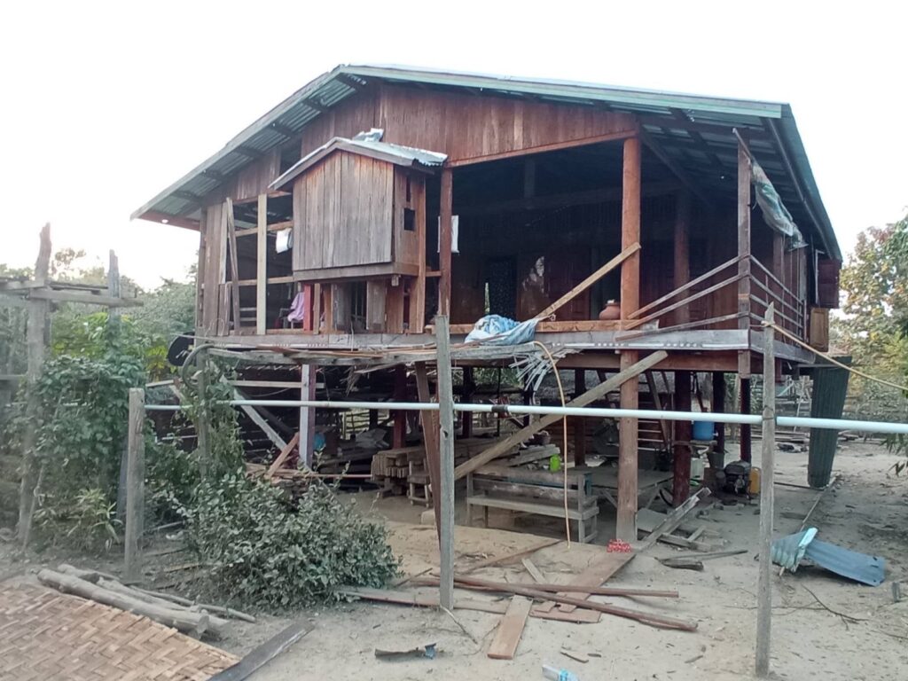 စစ်ကောင်စီတပ်လေကြောင်းကဗုံးကျဲခဲ့တဲ့မိုးတားရွာမှဒေသခံတစ်ဦးနှင့် မေးမြန်းခန်း