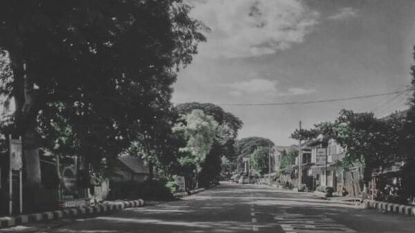 (ယနေ့ အင်းတော်မြို့ လမ်းမတနေရာအား တွေ့ရစဉ်၊ ဓာတ်ပုံ - IR)