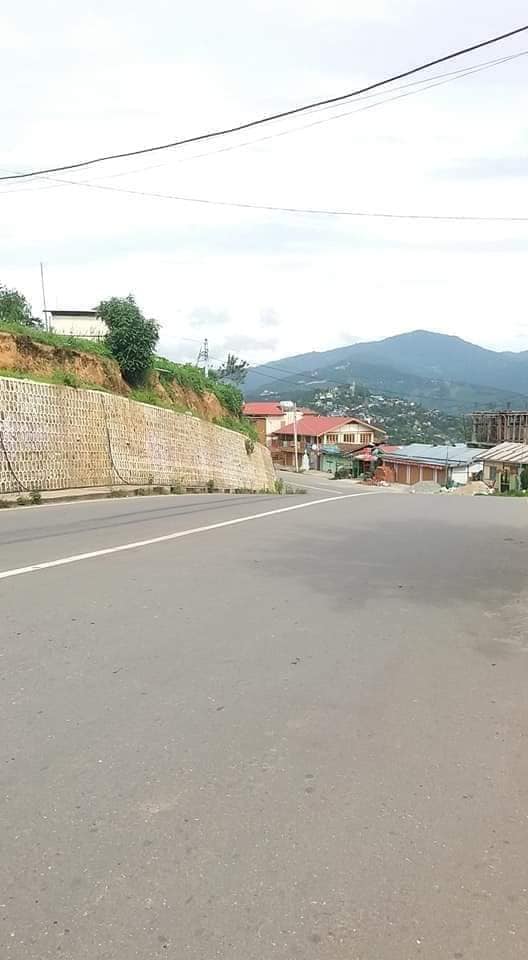(ရန်ကုန်၊ မုံရွာ ၊မင်းတပ်မြို့များတွင် အသံတိတ်သပိတ်ဆင်နွှဲနေကြစဥ်။ ။ဓါတ်ပုံ-PS၊CJ)