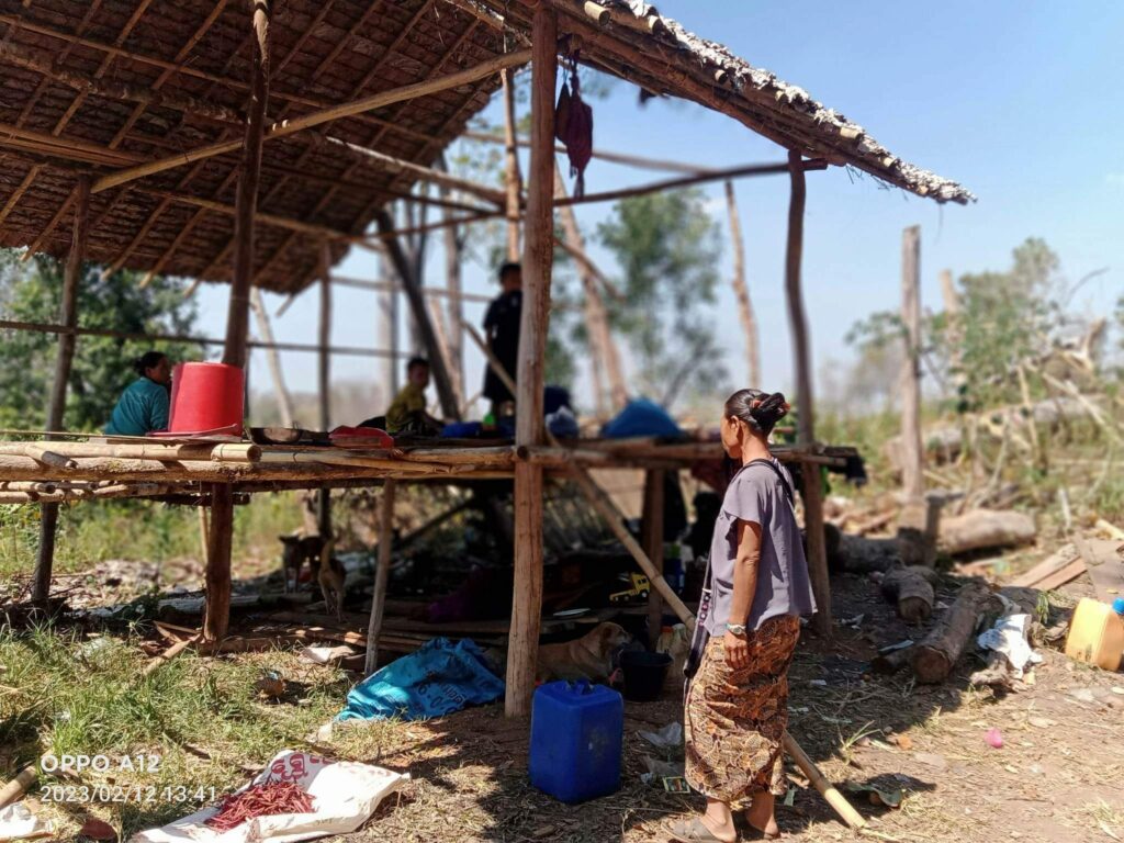 ကရင် ထိကပလယ်ဒေသအတွင်း လေကြောင်းတိုက်ခိုက်မှုများကြောင့် ဒေသခံအများအပြား စစ်ဘေးရှောင်