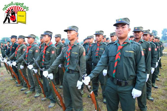 SSPPမှ တပ်သားများအား တွေ့ရစဉ်