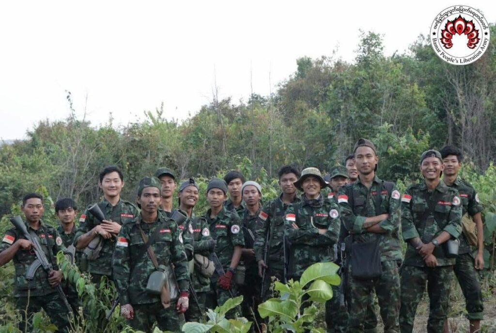 စစ်တပ်စခန်းတစ်ခုကို BPLA ဝင်တိုက်၊ လက်နက်ပစ္စည်းများသိမ်းဆည်းရမိ