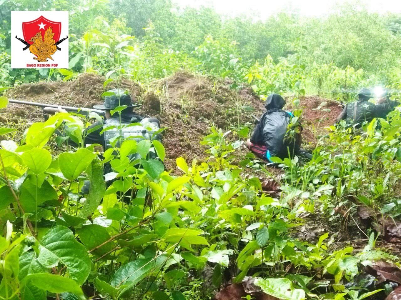 (​ဝေါ ပကဖ တပ်ဖွဲ့ဝင်အချို့။ဓါတ်ပုံ-Bago Region PDF)