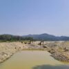 (အင်ဒွမ်လတပ်ဒေသ၌ရွှေတူးဖော်နေမှုကို​တွေ့ရစဥ်/ရွှေတူးဖော်နေသည့်လုပ်ငန်းရှင်များ အမြန်ဆုံးထွက်ခွာရန်ဆန္ဒထုတ်​ဖော်​တောင်းဆိုခဲ့​သော​​ဒေသခံများ။ဓါတ်ပုံ-KNG)