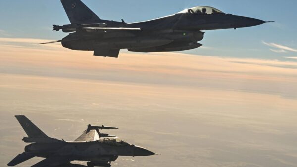 F-16တွေ ထောက်ပံ့ရေး ဘိုင်ဒန်ကို ပိုမို တွန်းအားပေး တောင်းဆိုကြဖို့ အမေရိကန် လွှတ်တော်ကို ယူကရိန်း တိုက်တွန်း