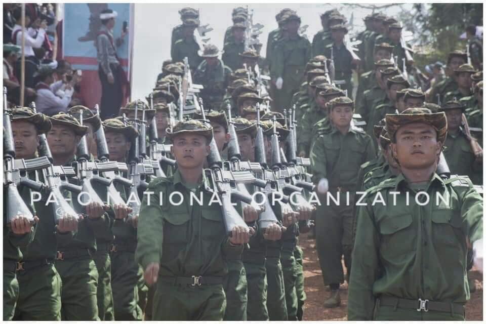 စစ်တပ်လက်​အောက်ခံပြည်သူ့စစ်အဖွဲ့ဖြစ်သည့်PNO/PNA မှတပ်ဖွဲ့ဝင်များ။ဓါတ်ပုံ-PNO