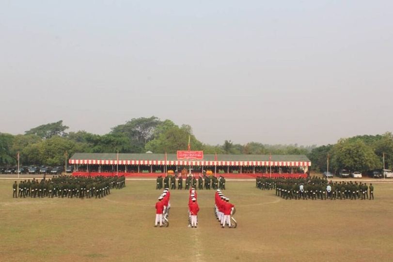 (မုံရွာနမခ အတွင်း အခမ်းအနားတစ်ခုပြုလုပ်စဥ်။ ဓါတ်ပုံ-စစ်တပ်)