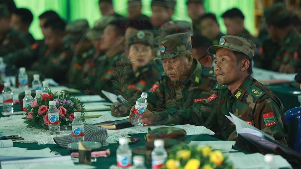 (တအာင်းနိုင်ငံရေးအတိုင်ပင်ခံကော်မတီ(TPCC)က ဦးဆောင်ကျင်းပသော တအာင်းပြည်နယ်ဖွဲ့စည်းပုံအခြေခံ ဥပဒေတတိယမူကြမ်းဆွေးနွေးပွဲပြုလုပ်​နေစဥ်။ ဓါတ်ပုံ-TNLA ပြန်ကြား​ရေး)