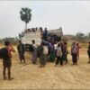 (ပေါက်မြို့နယ်မြောက်ပိုင်းရှိ စစ်ဘေးရှောင်ပြည်သူများအား တွေ့ရစဥ်။ ဓာတ်ပုံ - People's Spring)