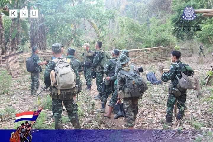(KNUမှ တပ်သားများအား တွေ့ရစဉ်။ဓာတ်ပုံ - KNU)