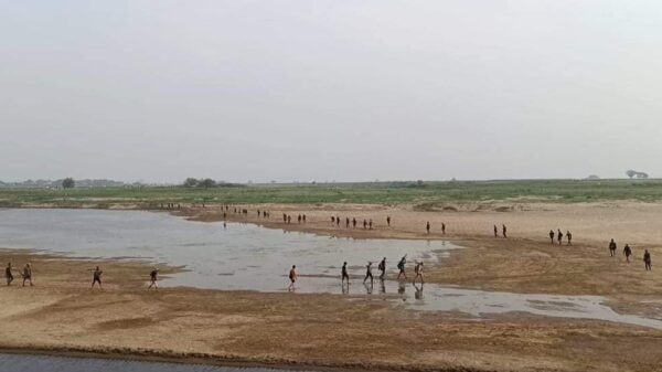 (MBTတပ်ဖွဲ့ဝင်များနှင့် ညီနောင်မဟာမိတ်ရဲဘော်များအား တွေ့ရစဥ်။ ဓာတ်ပုံ - MBT)