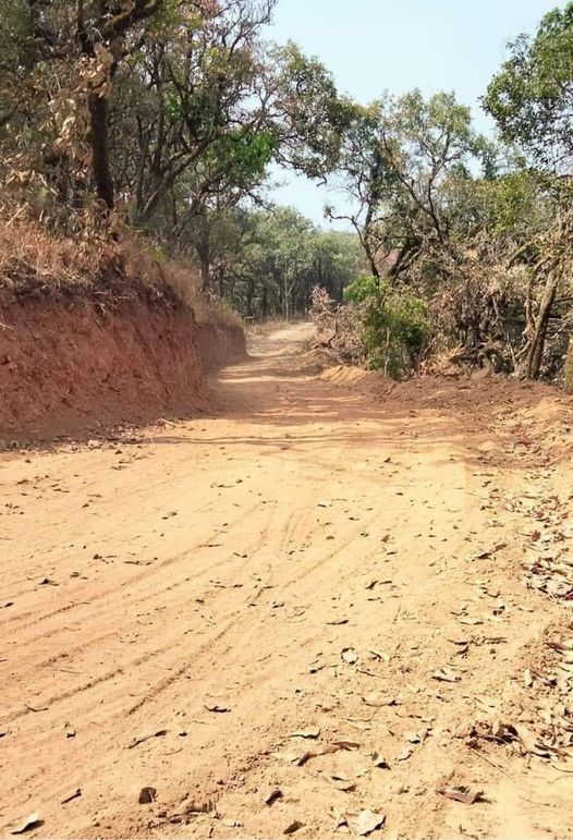(လက်ရှိတွင် ဆိုင်ကယ်သွားလာနိုင်ပြီး ​နောင်တွင် ကားများ​မောင်းနှင်နိုင်ရန် တိုးချဲ့မည်ဟုတာဝန်ရှိသူက​ပြောသည်။ ဓါတ်ပုံ-ကန်ပက်လက် ပအဖ)