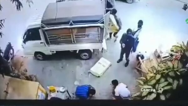 ဓားပြတိုက်ခံရတဲ့ ဖြစ်စဉ် CCTV မှတ်တမ်းပုံ
