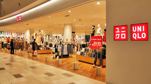 ကမ္ဘာကျော် အဝတ်အထည်အမှတ်တံဆိပ် Uniqlo ချုပ်လုပ်မှု မြန်မာပြည်က ထွက်ခွာမည်