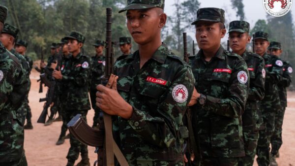 နှလုံးရည်တိုက်ပွဲအတွက်ပါ တပ်တော်အနေနှင့်ပြင်ဆင်ထားရမည်ဟု BPLA တပ်တည်ထောင်ခြင်း (၂)နှစ်ပြည့်နေ့ အခမ်းအနားတွင် KNLA ဒုတိယစစ်ဦး စီးချုပ်ပြော