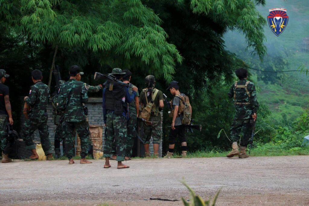 မြဝတီ မဲကနယ်တွင် တိုက်ပွဲဆက်ပြင်းထန်နေပြီး လေကြောင်းတိုက်ခိုက်မှုပါခံနေရ