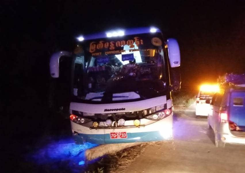 ခရီးသည်တင်ကားကို မှားယွင်းပစ်ခတ်မိလို့ တနင်္သာရီ ပ.က.ဖ တောင်းပန်