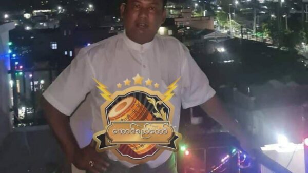 ပြည်ကြီးတံခွန်မှ အုပ်ချုပ်ရေးမှူးကို ရှင်းလင်းစဥ် ဓားနှင့်ဝင်ခုတ်သည့် တပည့်ကိုပါ ပစ်ခတ်ခဲ့ရဟု အောင်စည်တော် စစ်ဆက်ရေးအဖွဲ့ပြော
