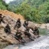 ကရင်ငြိမ်းချမ်းရေးကောင်စီတပ်ဖွဲ့ဝင်တွေကို တွေ့ရစဉ်