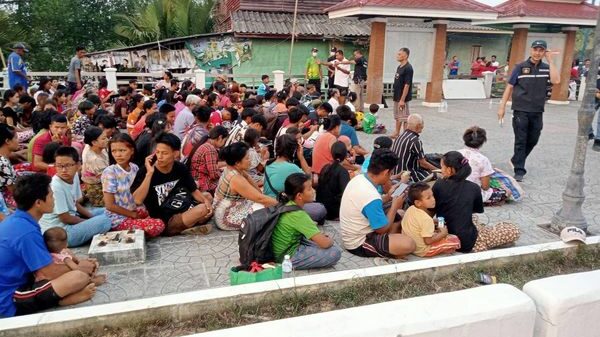 ဓာတ်ပုံ − ထိုင်းမီဒီယာ