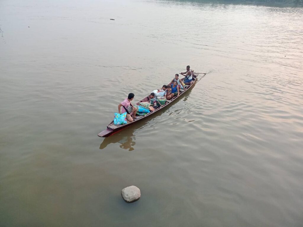 ဓာတ်ပုံ − ထိုင်းမီဒီယာ