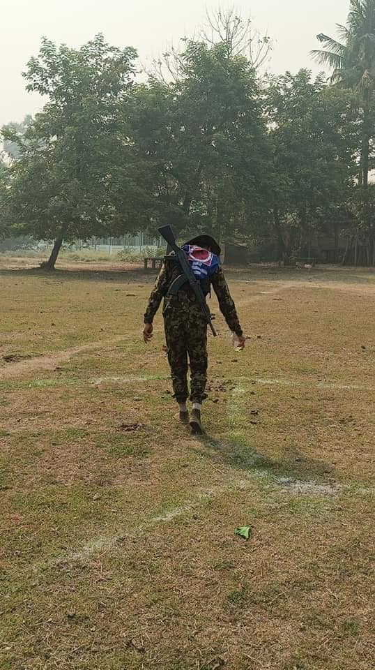 (စစ်တပ်နှင့် ပျူ ပူးပေါင်းစခန်းကို PDFများကတိုက်ခိုက်သိမ်းပိုက်ပြီး ရဟတ်ယာဥ်ကွင်းနှင့် ဘန်ကာများကိုဖျက်ဆီးခဲ့သည်။ဓါတ်ပုံ-MKPDF -2)