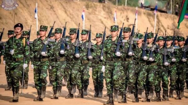 (KNU/KNLA တပ်ဖွဲ့ဝင်များစစ်ရေးလေ့ကျင့်နေသည်ကို တွေ့ရစဉ်။ ဓာတ်ပုံ - KNU)