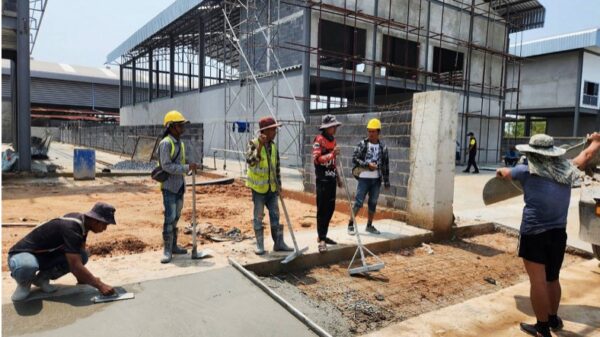 ဓာတ်ပုံ − ဘန်ကောက်ပို့စ်