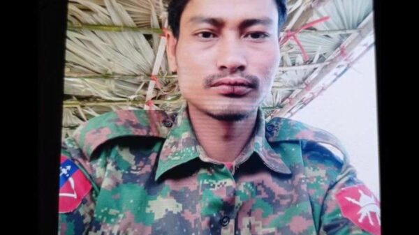 အသတ်ခံရသည့် ပျူစောထီးခေါင်းဆောင် ကိုမိုးဝင်းအား တွေ့ရစဥ်။ ဓာတ်ပုံ-Ninja