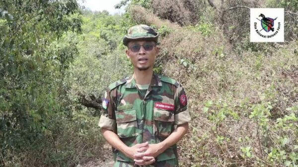 မကောင်းမှု မှန်သမျှ လုပ်နေသည့် မင်းအောင်လှိုင်လက်အောက်တွင် စစ်ခွေးအခေါ်မခံဘဲ ပြည်သူ့ဘက် ပူးပေါင်းကြရန် ချင်းတပ် CNDF တပ်မှူး တိုက်တွန်း