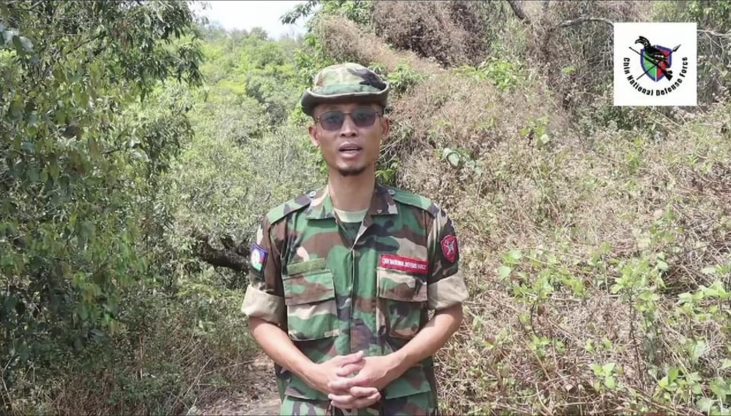 မကောင်းမှု မှန်သမျှ လုပ်နေသည့် မင်းအောင်လှိုင်လက်အောက်တွင် စစ်ခွေးအခေါ်မခံဘဲ ပြည်သူ့ဘက် ပူးပေါင်းကြရန် ချင်းတပ် CNDF တပ်မှူး တိုက်တွန်း