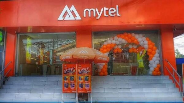 (ရန်ကုန်မြို့ ဗဟန်းမြို့နယ်ရှိ Mytel Showroom ။(ပုံအ​ဟောင်းဖြစ်ပါသည်)ဓါတ်ပုံ-Mytel)