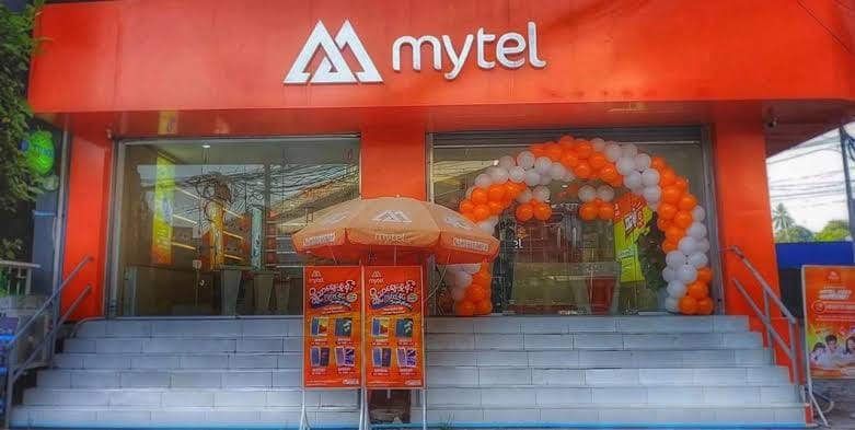 (ရန်ကုန်မြို့ ဗဟန်းမြို့နယ်ရှိ Mytel Showroom ။(ပုံအ​ဟောင်းဖြစ်ပါသည်)ဓါတ်ပုံ-Mytel)