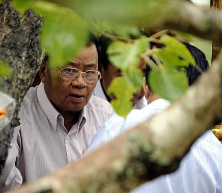 စစ်အာဏာရှင်ဟောင်းဦးသန်းရွှေ ၂၀၀၉ ခုနှစ် အိန္ဒိယခရီးစဥ်တွင်တွေ့ရပုံ။ဓါတ်ပုံ-Getty Images