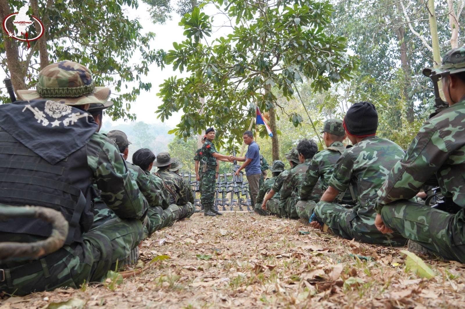 ဓာတ်ပုံ − NUG ကာကွယ်ရေးဝန်ကြီးဌာန