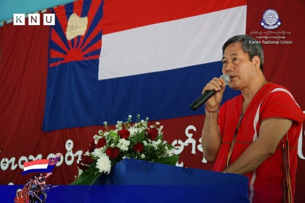 တွဲဖက်အတွင်းရေးမှူး(၂) ပဒိုစောလှထွန်း