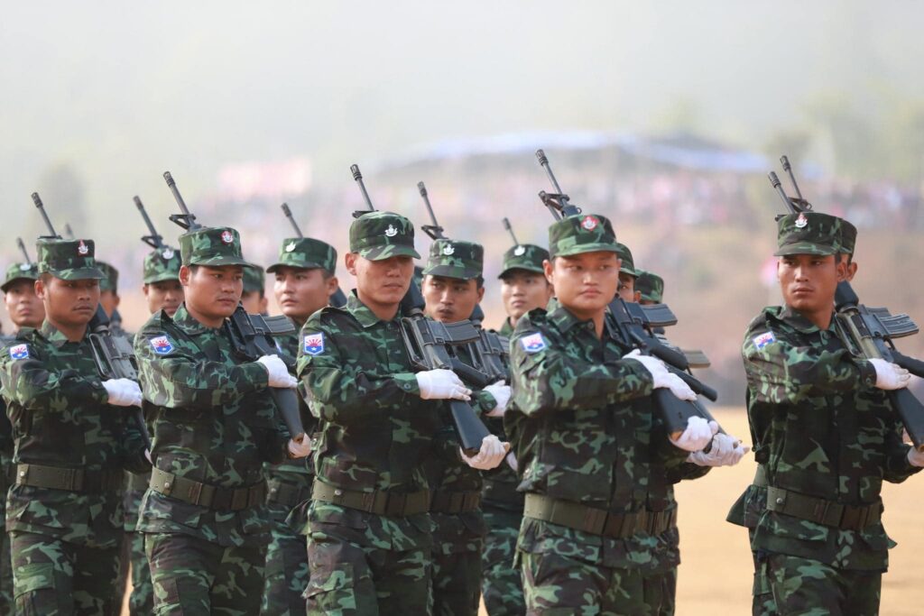 (၂၀၁၉က ထိုင်း - မြန်မာနယ်စပ်တစ်နေရာတွင် ကျင်းပသည့် နှစ်(၇၀)ပြည့် ကရင့်လွတ်လပ်ရေးနေ့ အခမ်းအနားတွင် မြင်တွေ့ရသော KNU တပ်ဖွဲ့ဝင်များ။ ဓာတ်ပုံ - အေအက်ပီ)