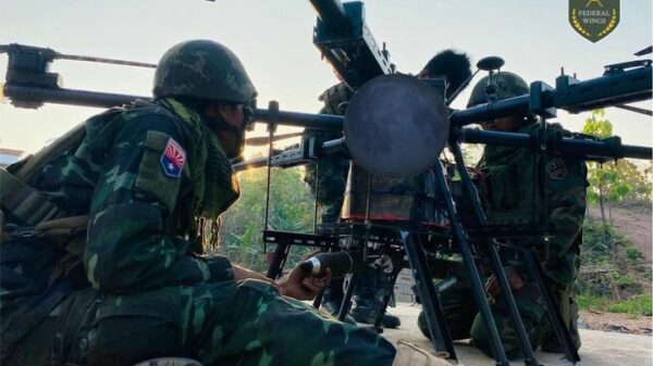 (Federal Wings ဒရုန်းတပ်ဖွဲ့မှ ရဲဘော်အချို့အား တွေ့ရစဥ်။ ဓာတ်ပုံ - Federal Wings)
