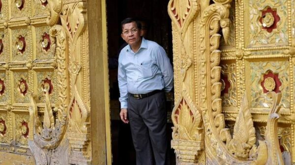 (အာဏာသိမ်းစစ်​ခေါင်း​ဆောင် ​ပဲခူးမြို့သို့ ​မေလ​နောက်ဆုံးပါတ်တွင်သွား​ရောက်ခဲ့စဥ်။ဓါတ်ပုံ-စစ်​ကောင်စီ)