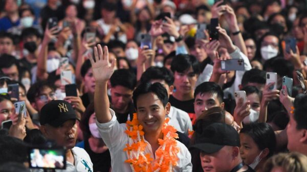 ထိုင်းရွေးကောက်ပွဲ အနိုင်ရပါတီ အကြီးအကဲက မြန်မာနိုင်ငံဆိုင်ရာ မူဝါဒတွေကို မှတ်ချက်ပေး ပြောကြား
