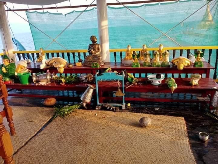 (ငလျင်ကြောင့် အင်းတော်ကြီးဒေသ ပျက်စီးမှုအချို့အား မြင်တွေ့ရစဉ်။ ဓာတ်ပုံ - CJ)